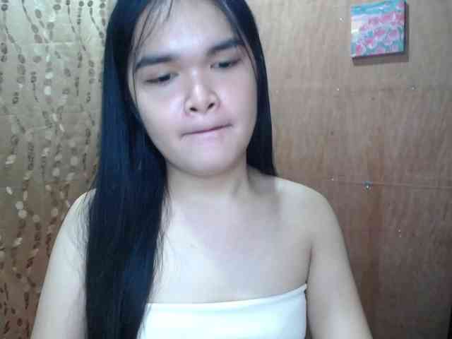 Ursweet4ngel Live Webcam on BongaCams