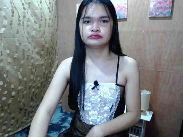 Ursweet4ngel Live Webcam on BongaCams