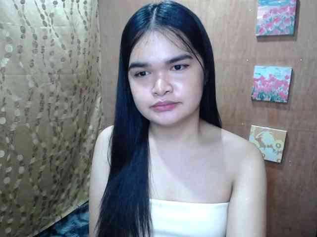 Ursweet4ngel Live Webcam on BongaCams