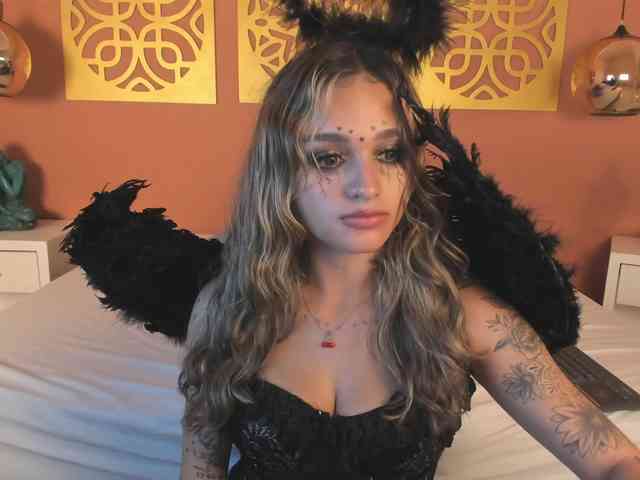 Grace-Roberts webcam
