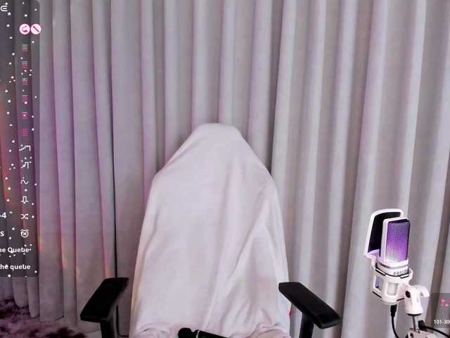 AmyVilvet's BongaCams show and profile