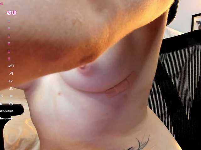 AmyVilvet's BongaCams profile