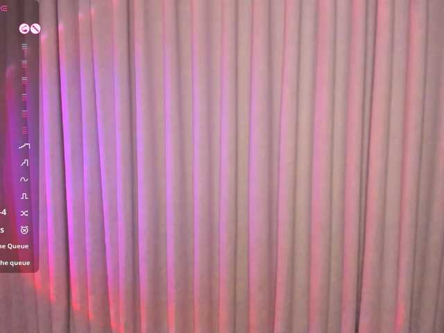 AmyVilvet's BongaCams show and profile