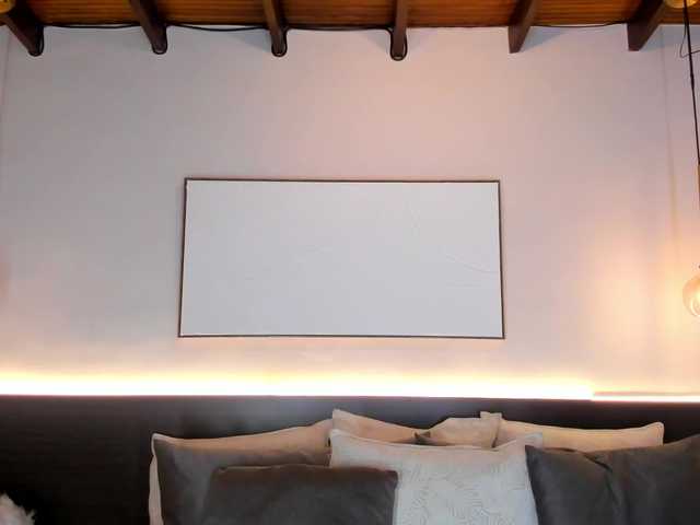 SolAvelar's BongaCams show and profile