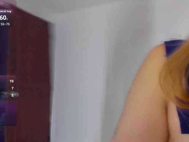 MONIKFOXCR webcam
