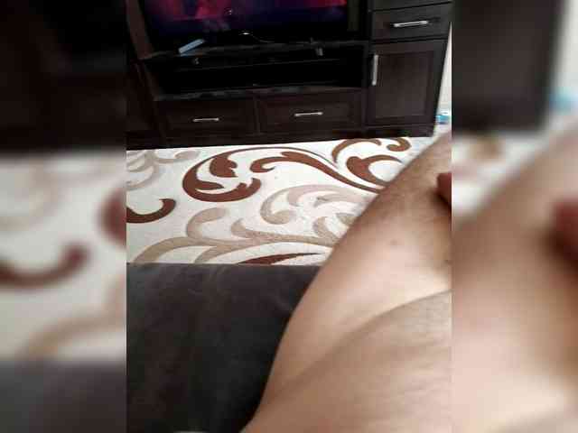 AleksandrIMarusia webcam