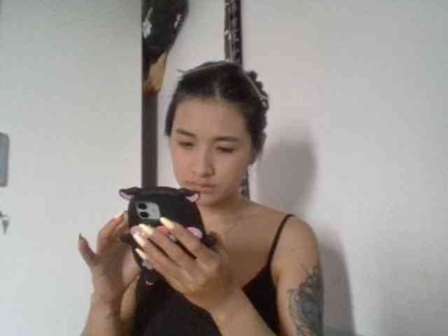 Evelyn2k Live Webcam on BongaCams Evelyn2k Live Webcam on BongaCams