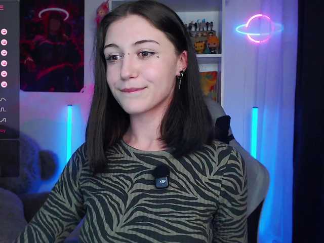 BlackAngell's BongaCams show and profile