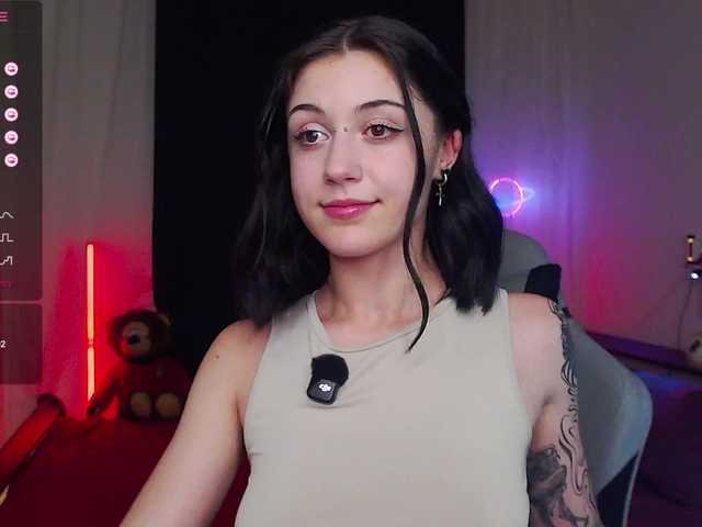 BlackAngell's BongaCams show and profile