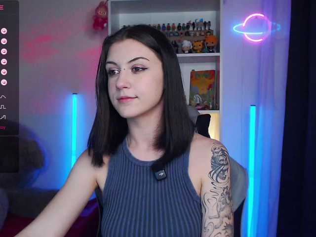 BlackAngell's BongaCams show and profile