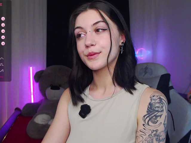 BlackAngell's BongaCams show and profile