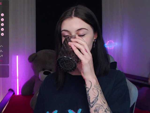 BlackAngell's BongaCams show and profile