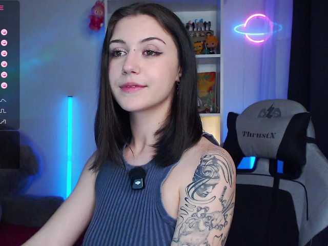 BlackAngell's BongaCams show and profile