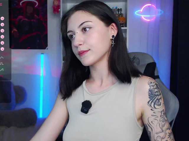 BlackAngell's BongaCams show and profile