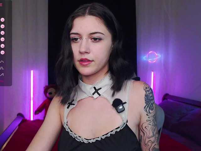 BlackAngell's BongaCams show and profile