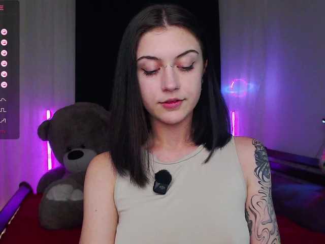 BlackAngell's BongaCams show and profile