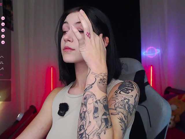 BlackAngell's BongaCams show and profile