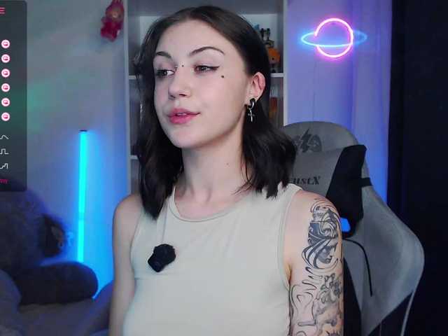 BlackAngell's BongaCams show and profile