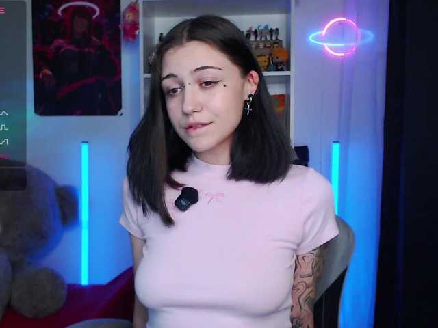 BlackAngell's BongaCams show and profile