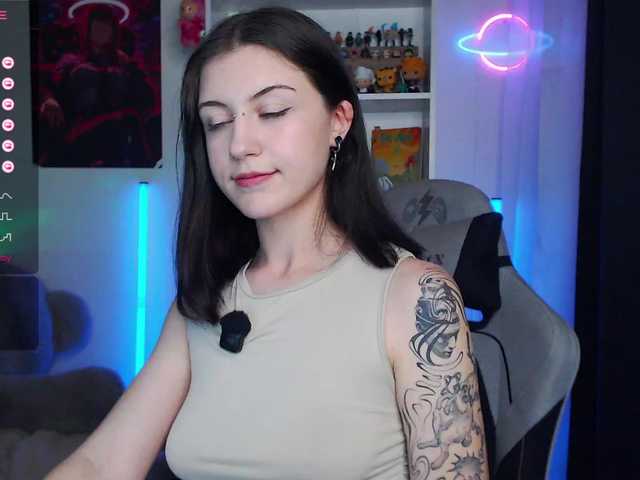 BlackAngell's BongaCams show and profile