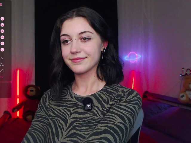 BlackAngell's BongaCams show and profile