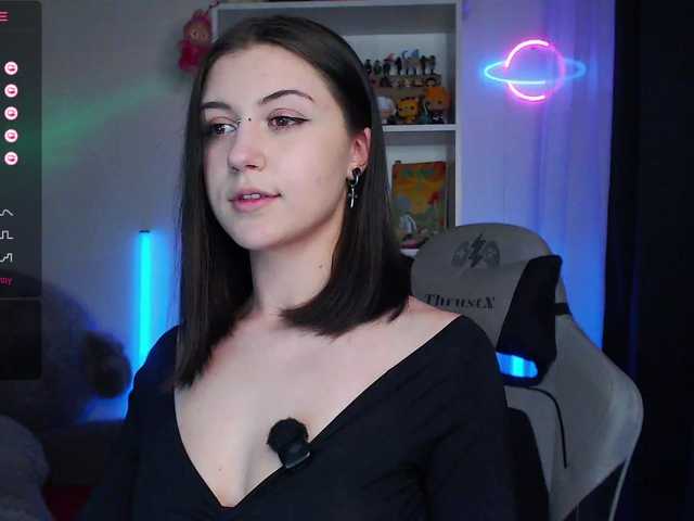 BlackAngell's BongaCams show and profile