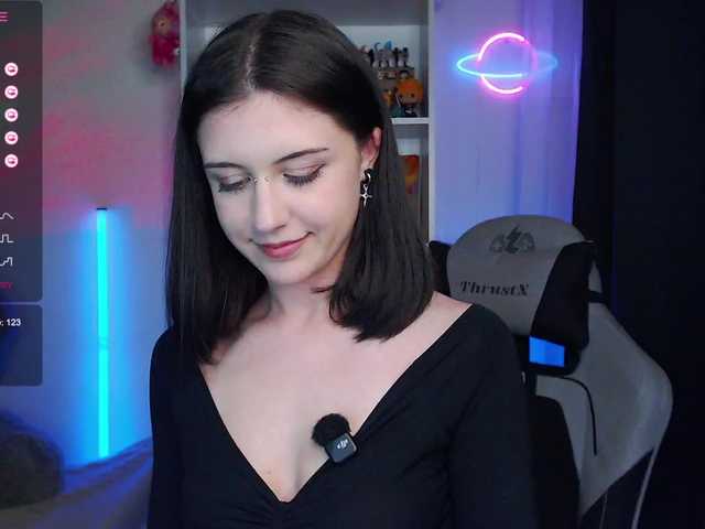 BlackAngell's BongaCams show and profile