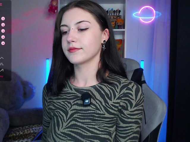 BlackAngell's BongaCams show and profile