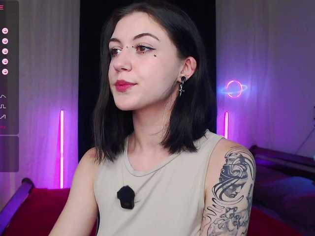 BlackAngell's BongaCams show and profile