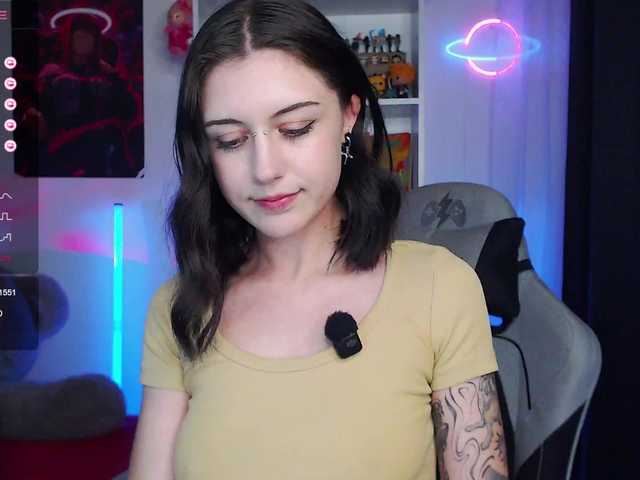 BlackAngell's BongaCams show and profile