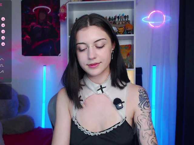 BlackAngell's BongaCams show and profile