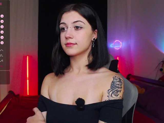 BlackAngell's BongaCams show and profile