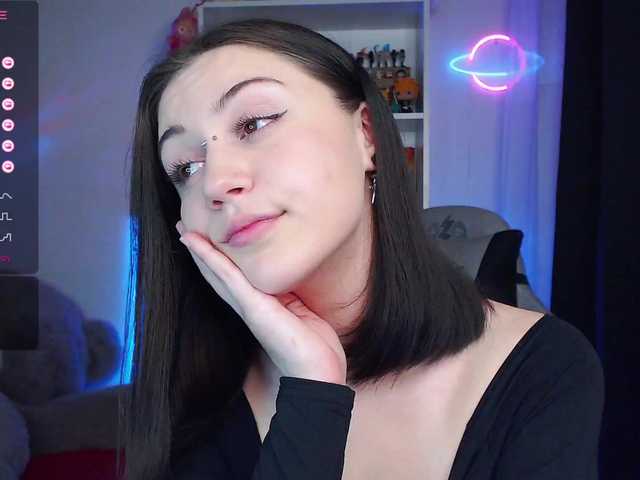 BlackAngell's BongaCams show and profile