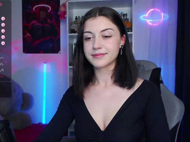 BlackAngell's BongaCams show and profile