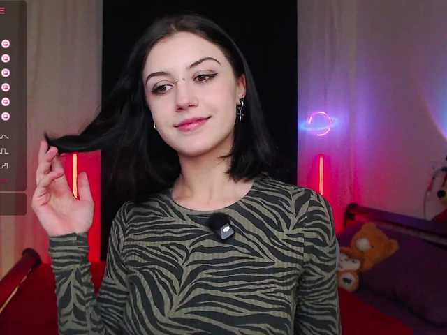 BlackAngell's BongaCams show and profile