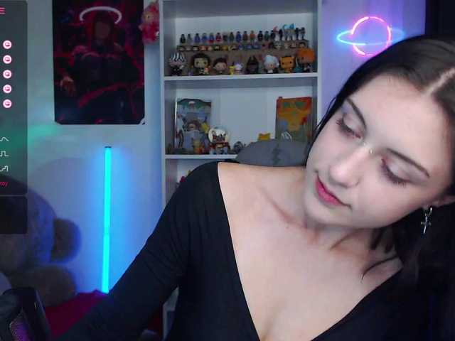 BlackAngell's BongaCams show and profile