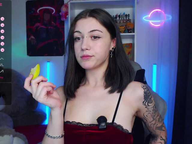 BlackAngell's BongaCams show and profile