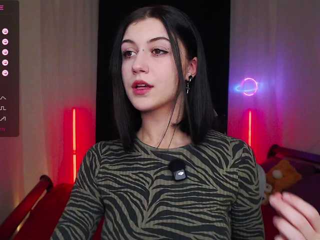 BlackAngell's BongaCams show and profile