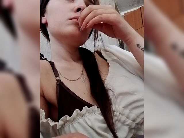 Sasha-69-1's BongaCams show and profile