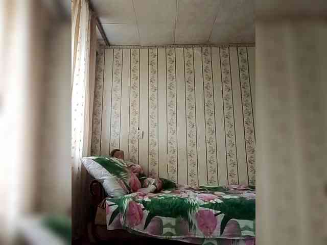 Sasha-69-1 webcam