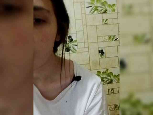 Sasha-69-1 webcam