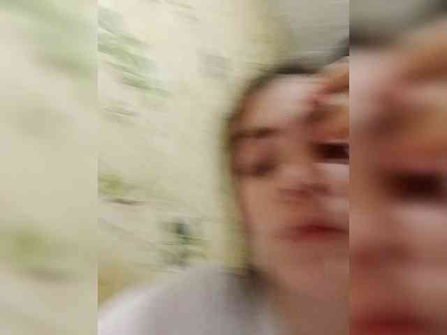 Sasha-69-1 webcam