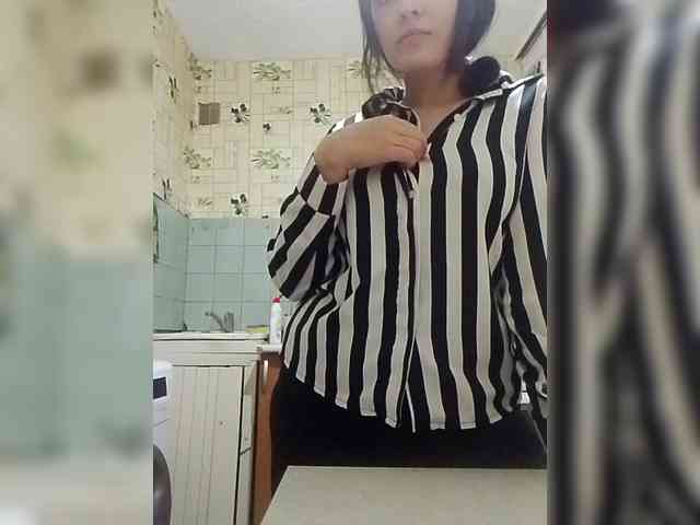 Sasha-69-1 webcam