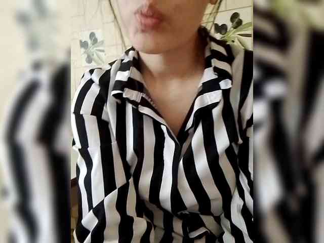 Sasha-69-1 webcam