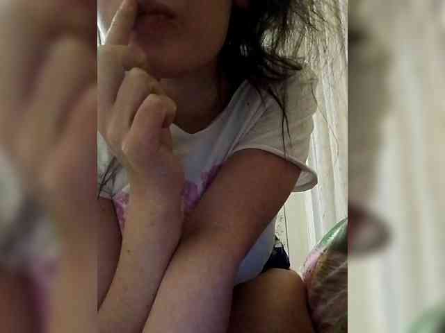 Sasha-69-1 webcam
