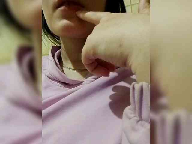 Sasha-69-1 webcam