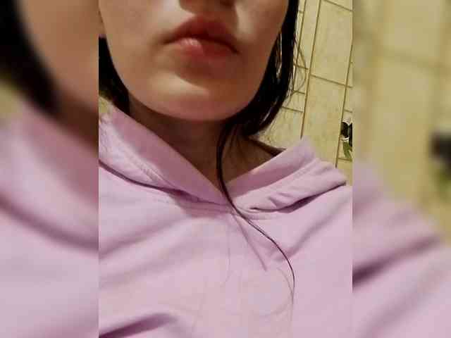 Sasha-69-1 webcam