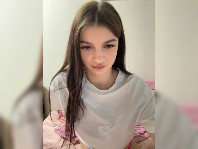 shottup from BongaCams is Freechat