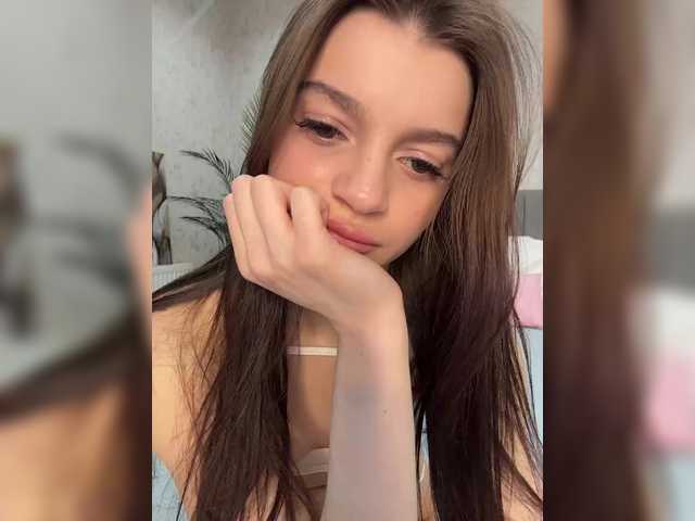 shottup — Requests for tokens. If you don't have tokens, put love - it's free! All the most interesting things are inFor domi! @total countdown @sofar collected @remain left until the show starts!