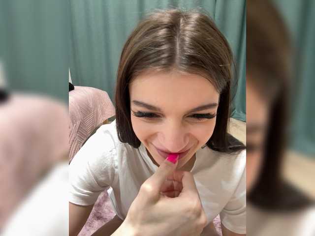 shottup from BongaCams is Freechat